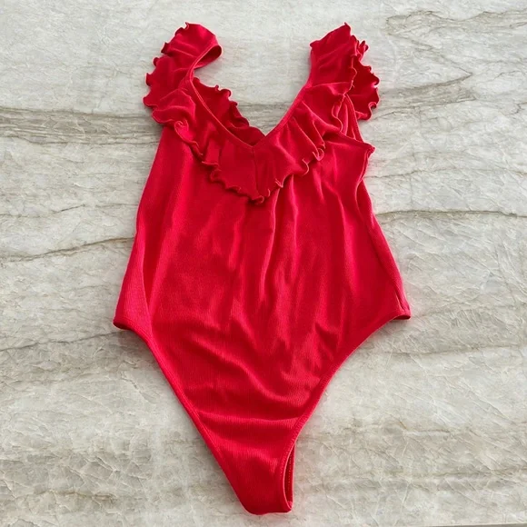 Aritzia Bodysuit - Picture 2 of 3